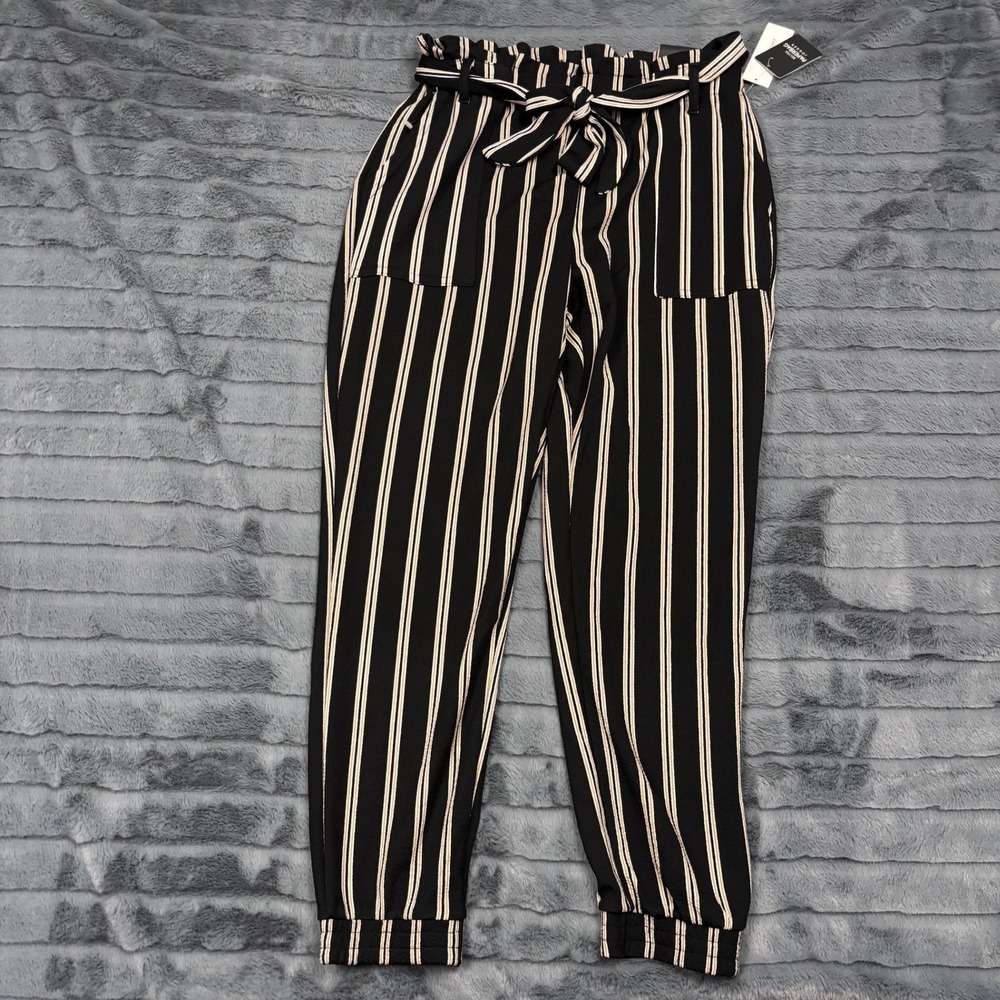 No Comment Belted Paperbag Jogger Pants Black White Striped RK428167 Small